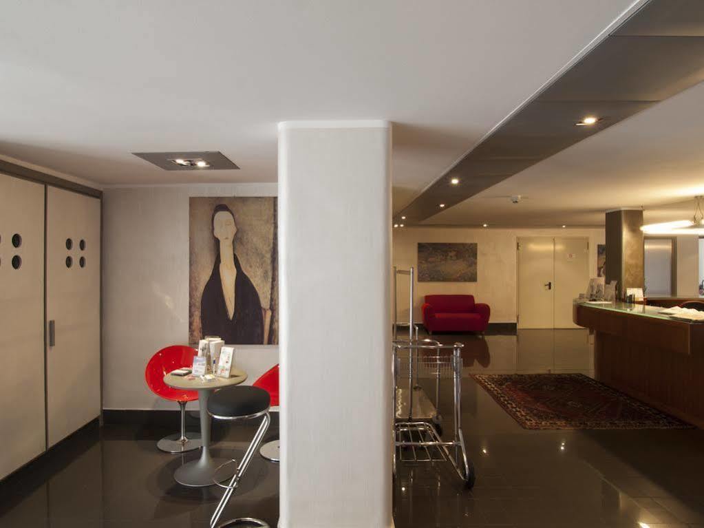 Residence Hotel Torino Uno Εξωτερικό φωτογραφία
